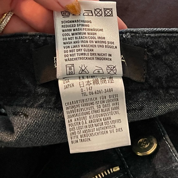 Vintage ESCADA Dark Wash Blue Jeans. High-Rise Mom Jeans. Size 40/US 10/Medium - Picture 8 of 14